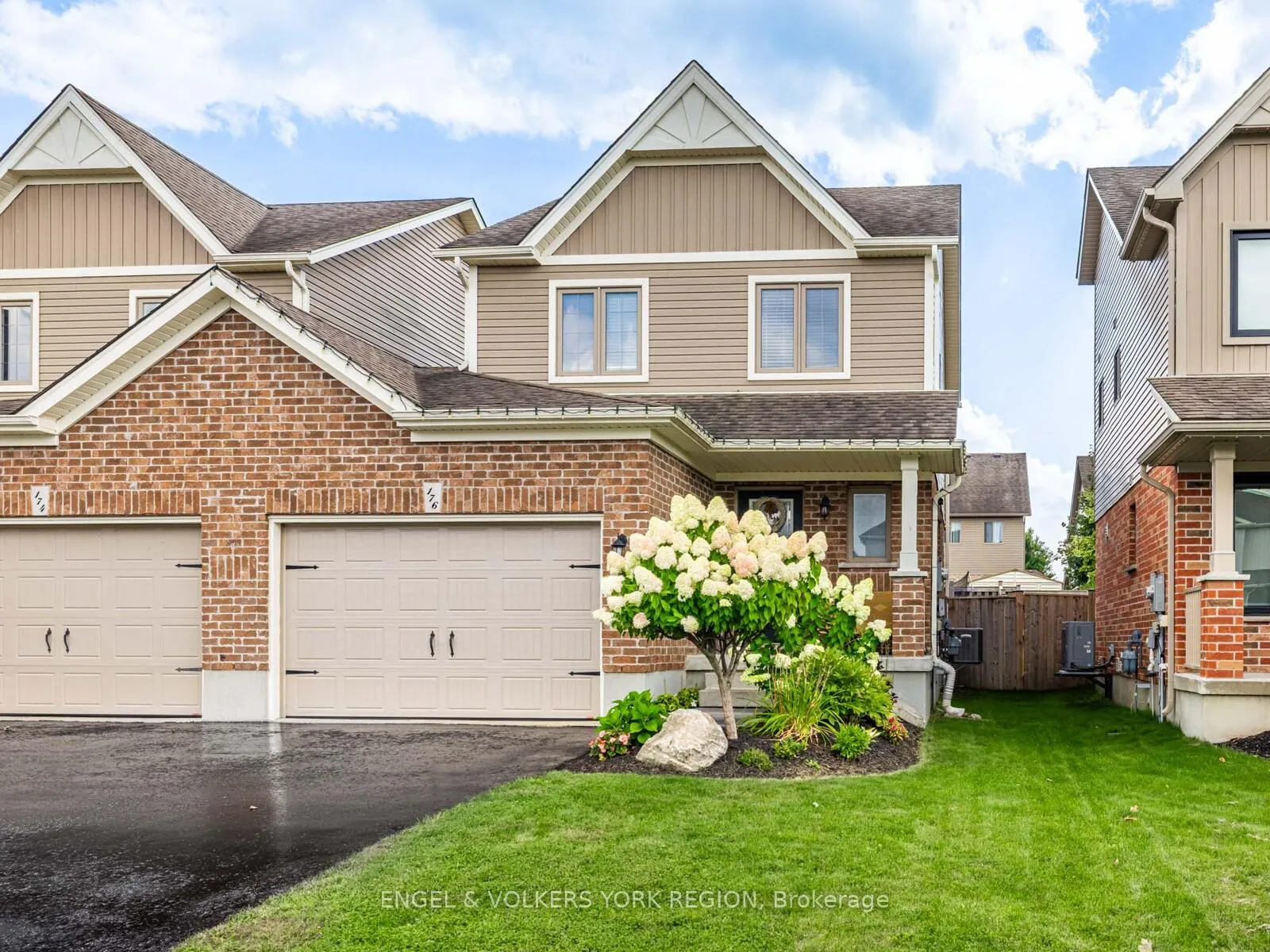 Photo 2 of 176 Banting Crescent, Essa, Angus — HOMEH