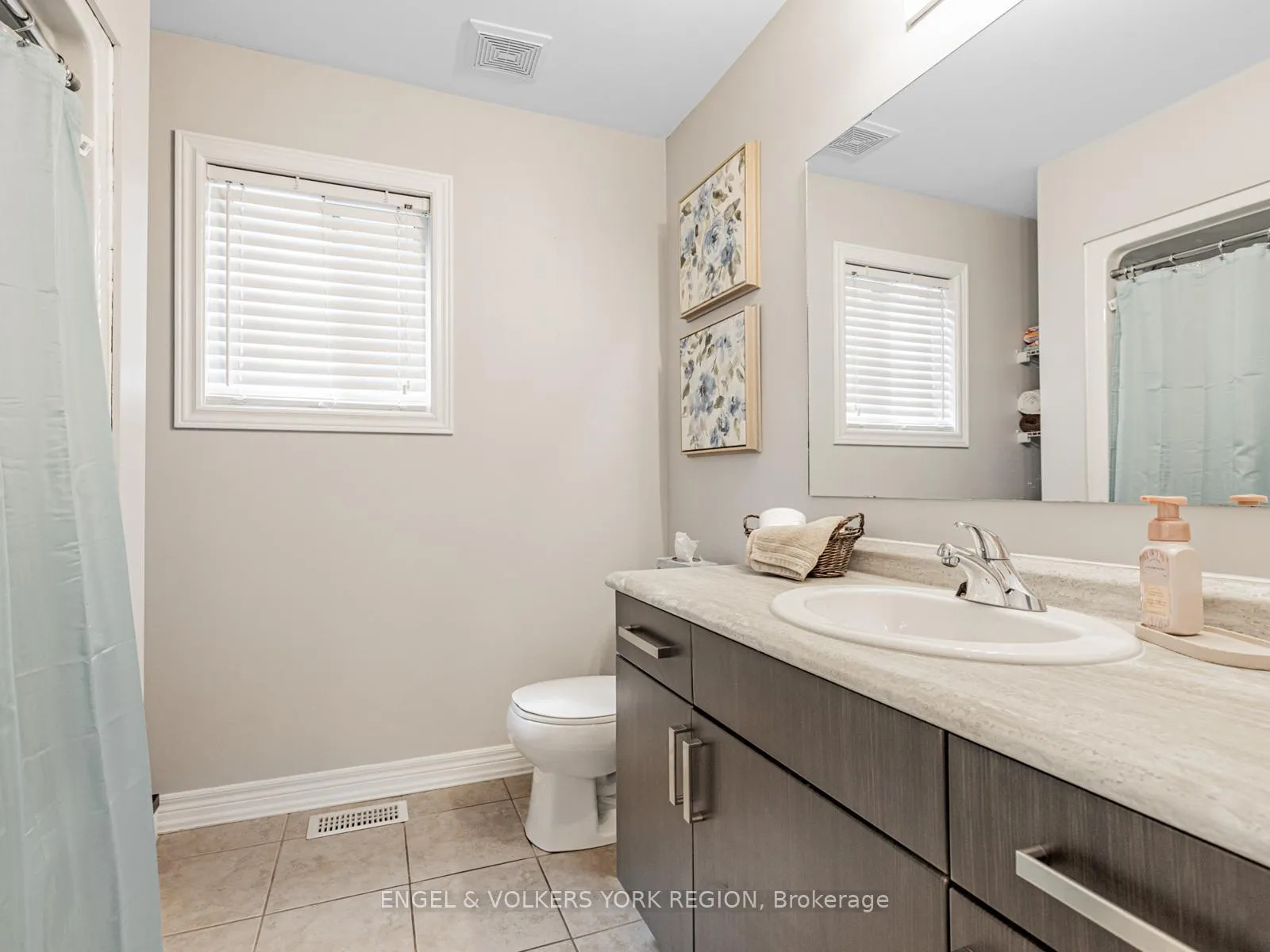 Photo 26 of 176 Banting Crescent, Essa, Angus — HOMEH