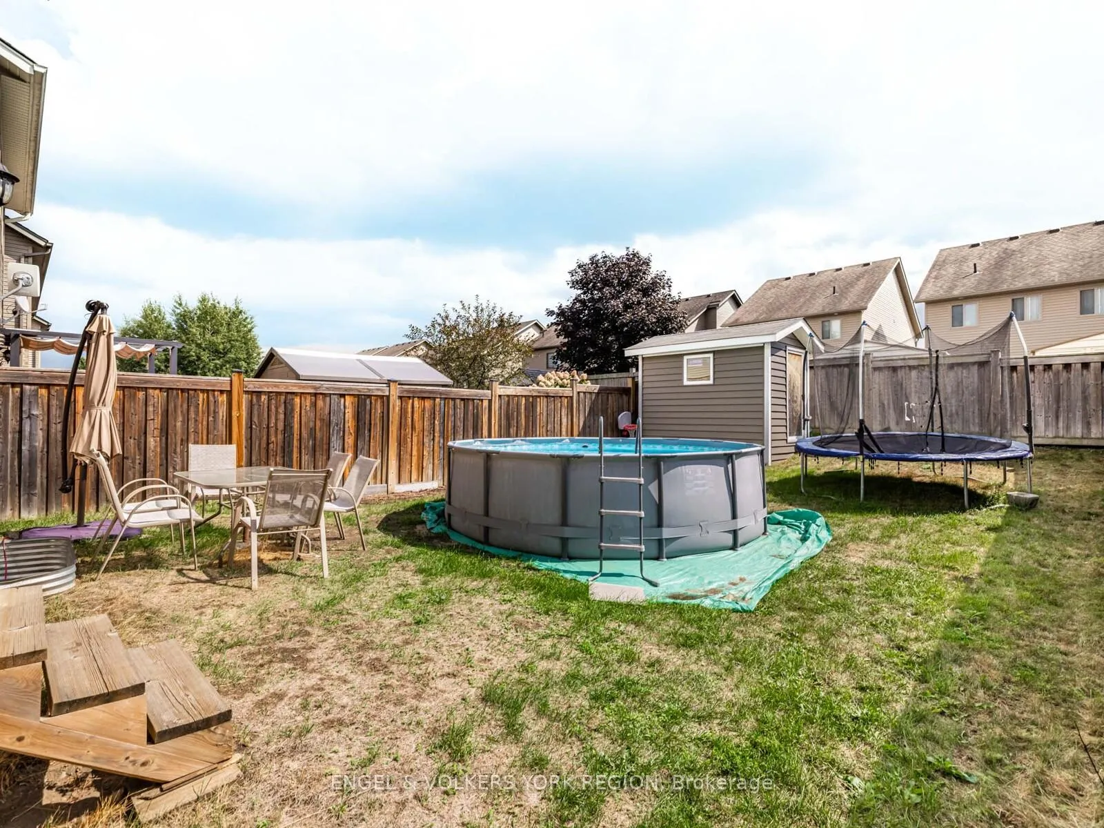 Photo 29 of 176 Banting Crescent, Essa, Angus — HOMEH