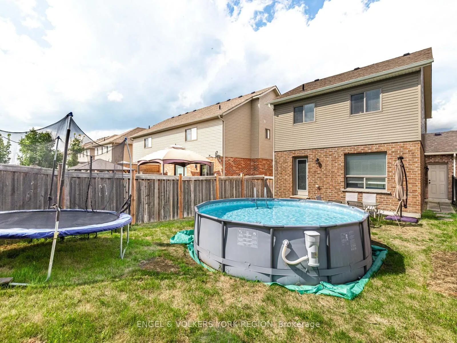 Photo 31 of 176 Banting Crescent, Essa, Angus — HOMEH