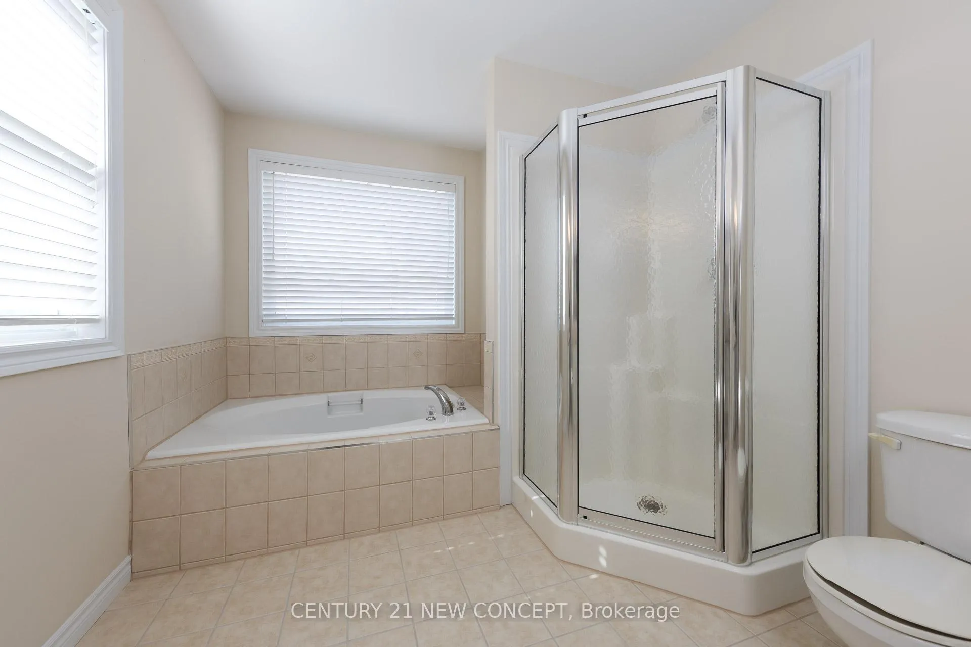Photo 30 of 47 Coopershawk Street, Kitchener — HOMEH