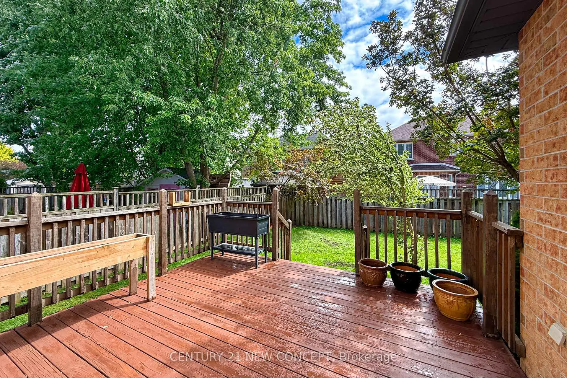 Photo 45 of 47 Coopershawk Street, Kitchener — HOMEH