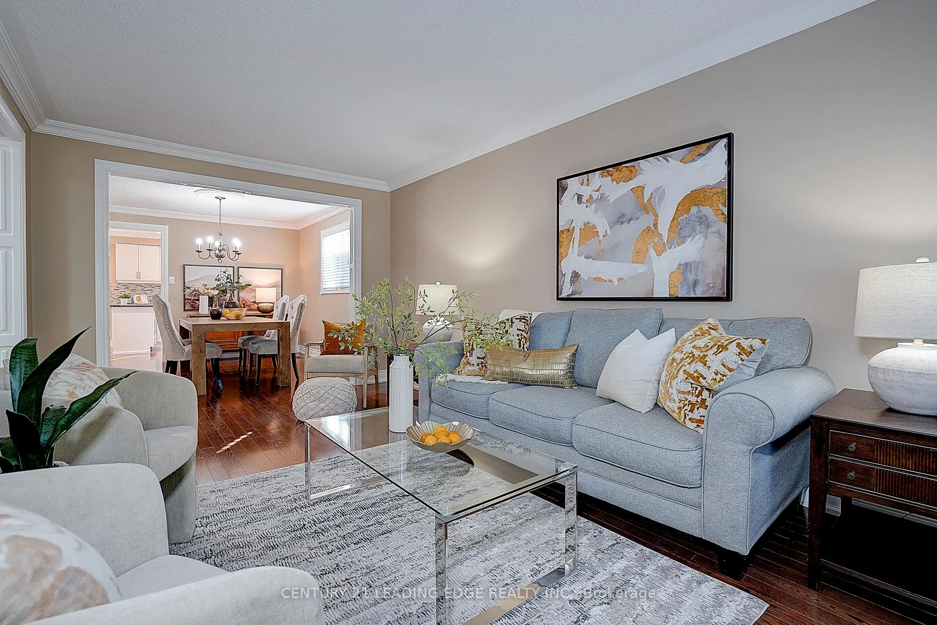 Photo 9 of 27 Sawyer Crescent, Markham, Markham Village — HOMEH