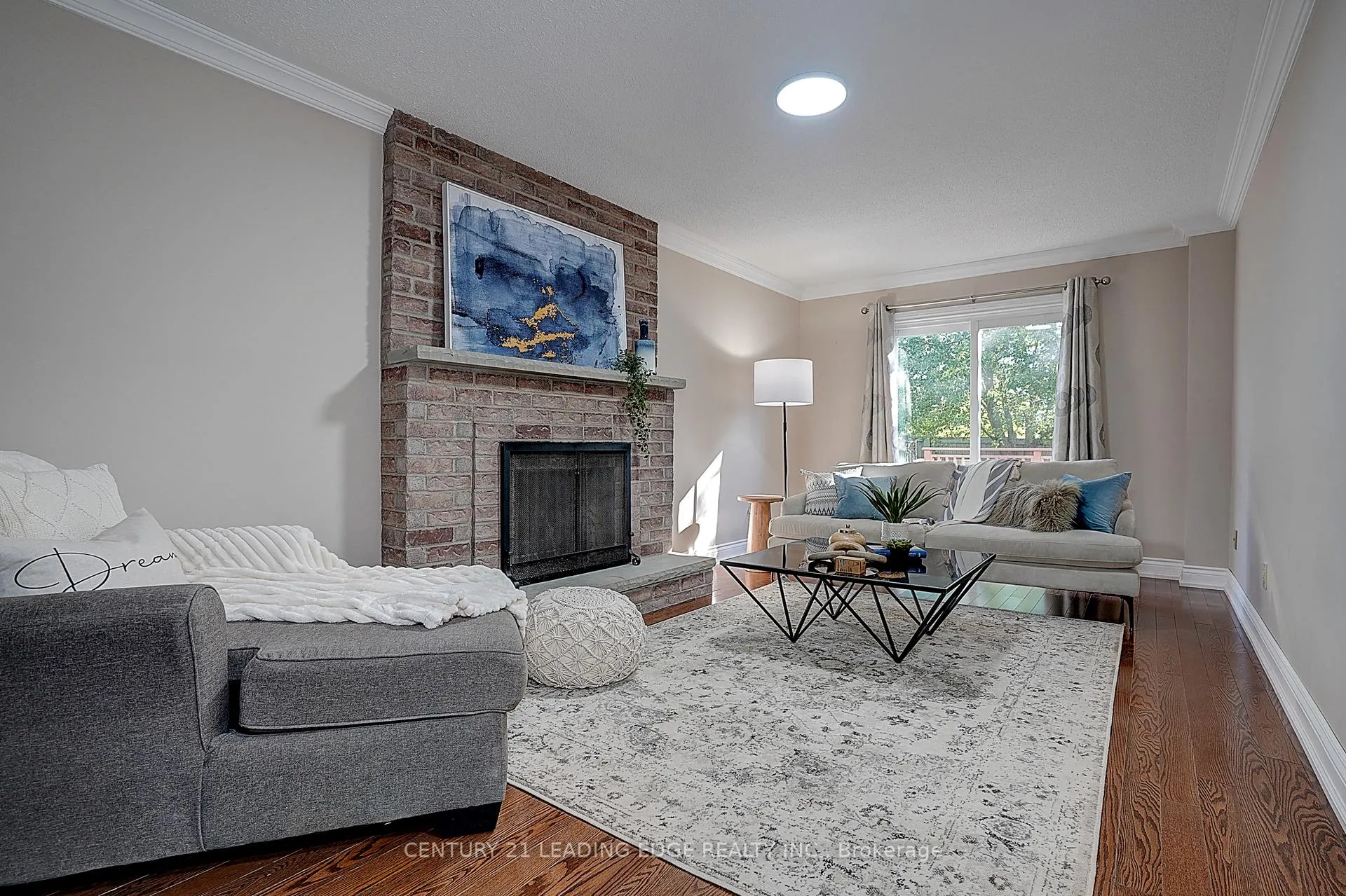 Photo 13 of 27 Sawyer Crescent, Markham, Markham Village — HOMEH