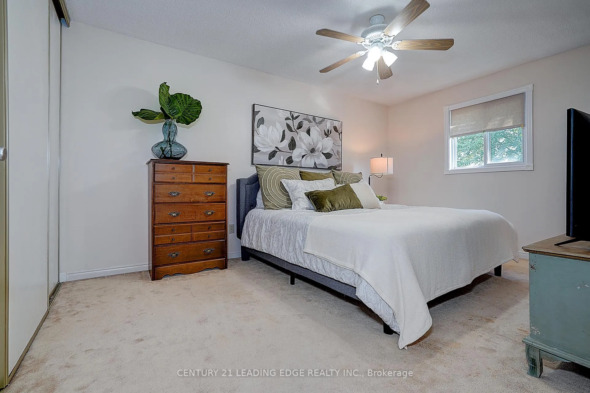 Photo 26 of 27 Sawyer Crescent, Markham, Markham Village — HOMEH