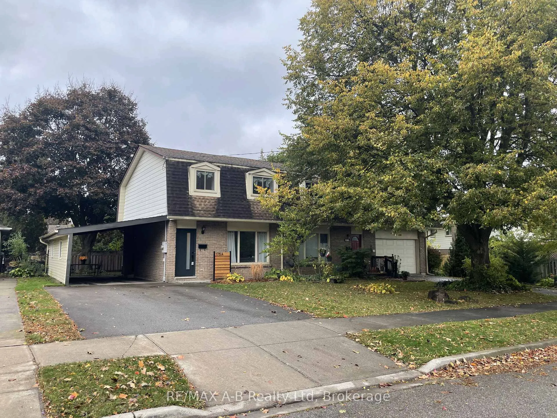 Photo 2 of Unit A, 175 Vermont Street, Waterloo — HOMEH