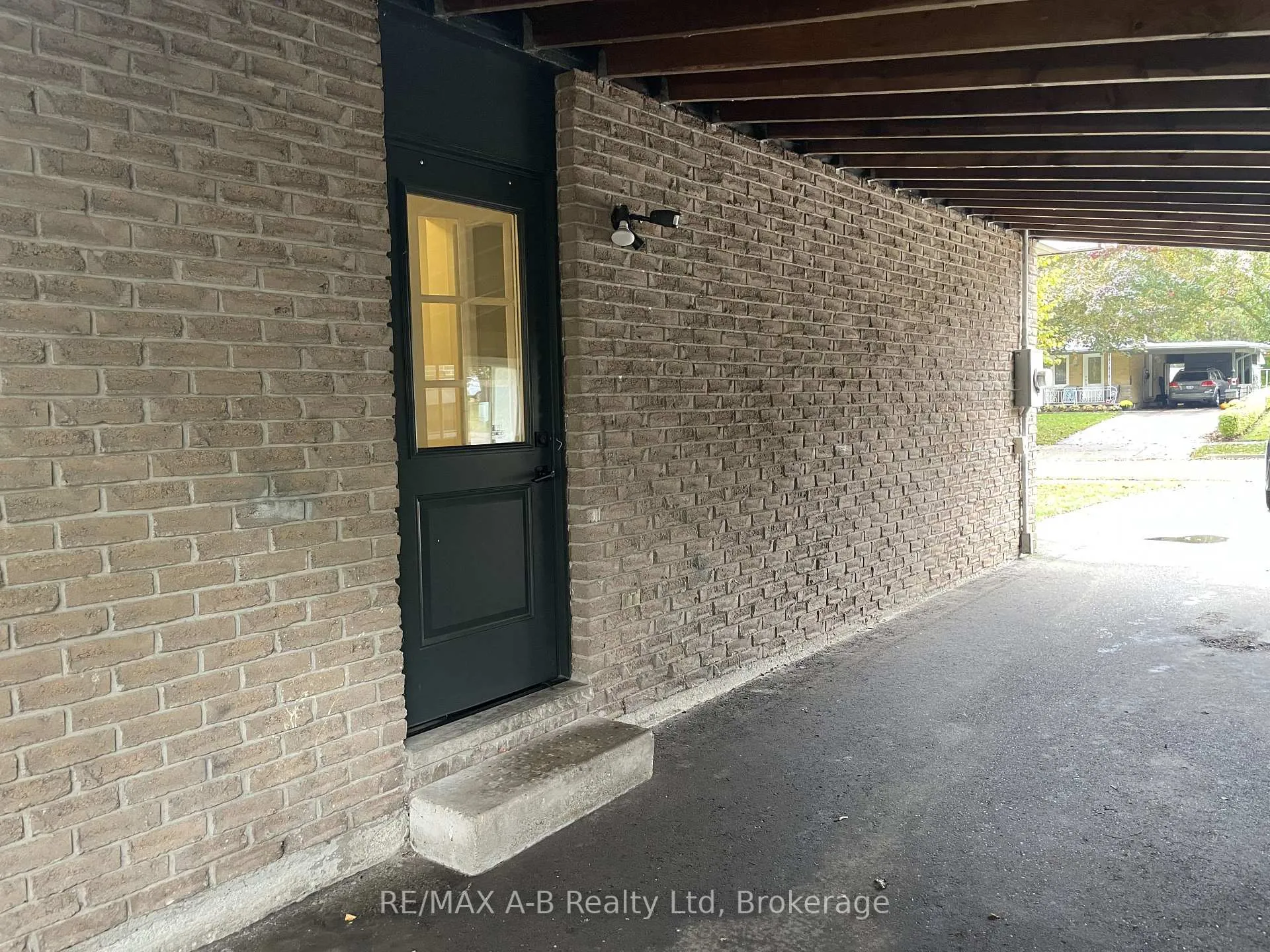 Photo 39 of Unit A, 175 Vermont Street, Waterloo — HOMEH