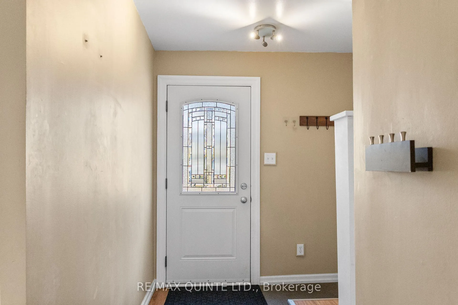 Photo 6 of 329 Bridge Street E, Belleville, Belleville Ward — HOMEH