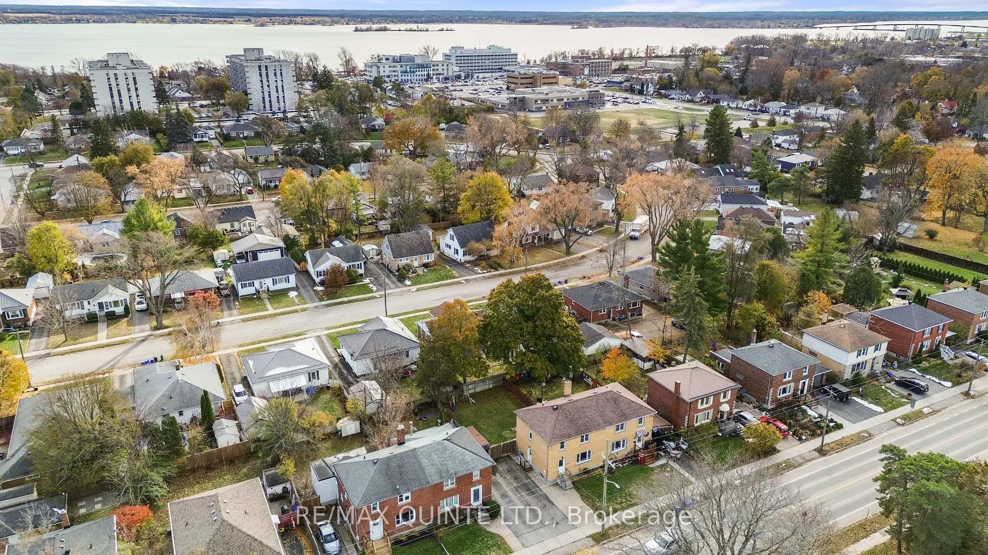 Photo 35 of 329 Bridge Street E, Belleville, Belleville Ward — HOMEH