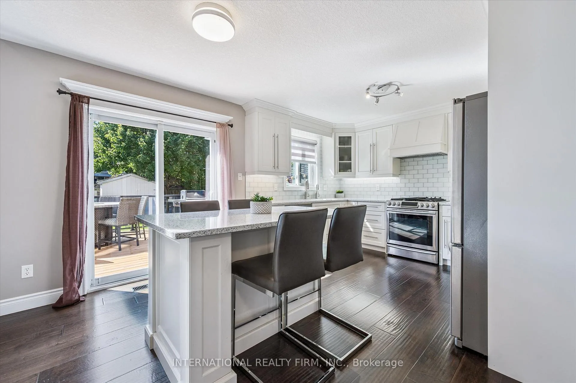 Photo 9 of 31 Cranbrook Street, Kitchener — HOMEH