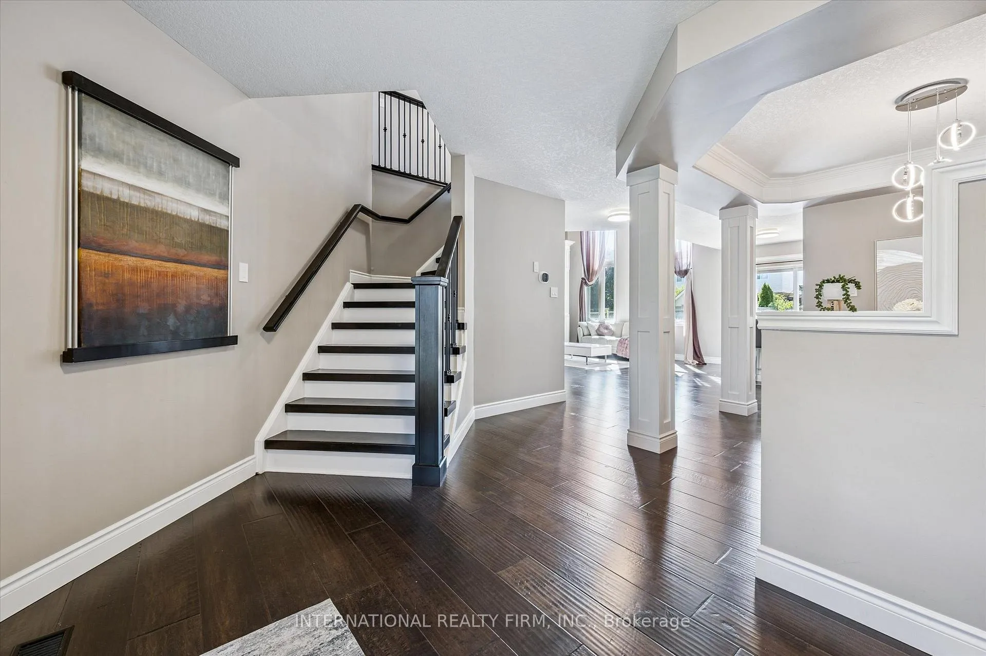 Photo 12 of 31 Cranbrook Street, Kitchener — HOMEH
