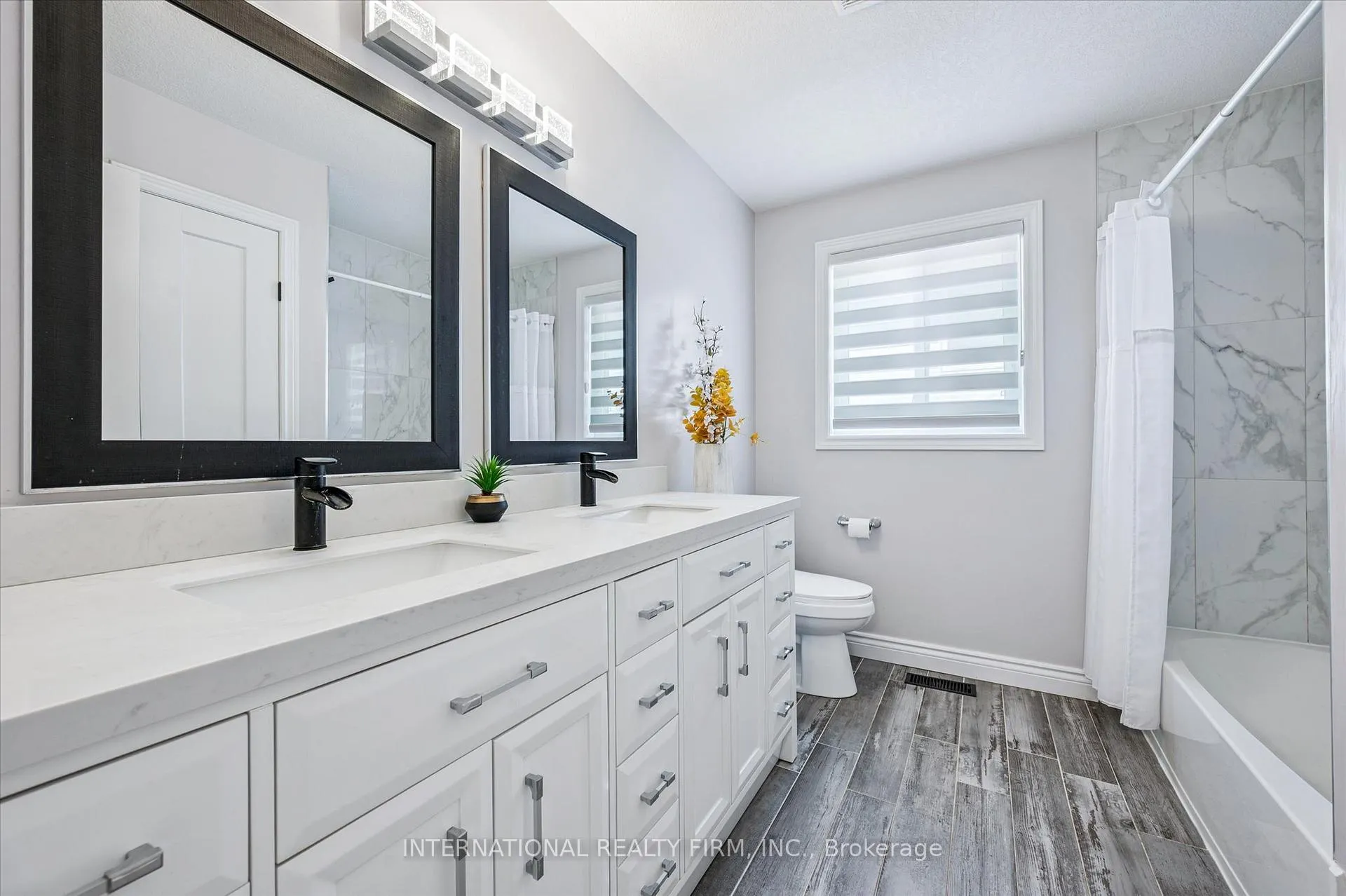 Photo 19 of 31 Cranbrook Street, Kitchener — HOMEH