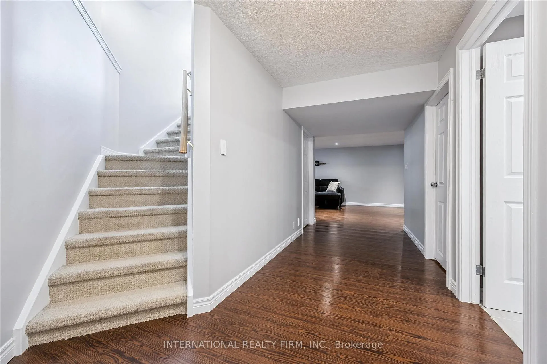 Photo 26 of 31 Cranbrook Street, Kitchener — HOMEH