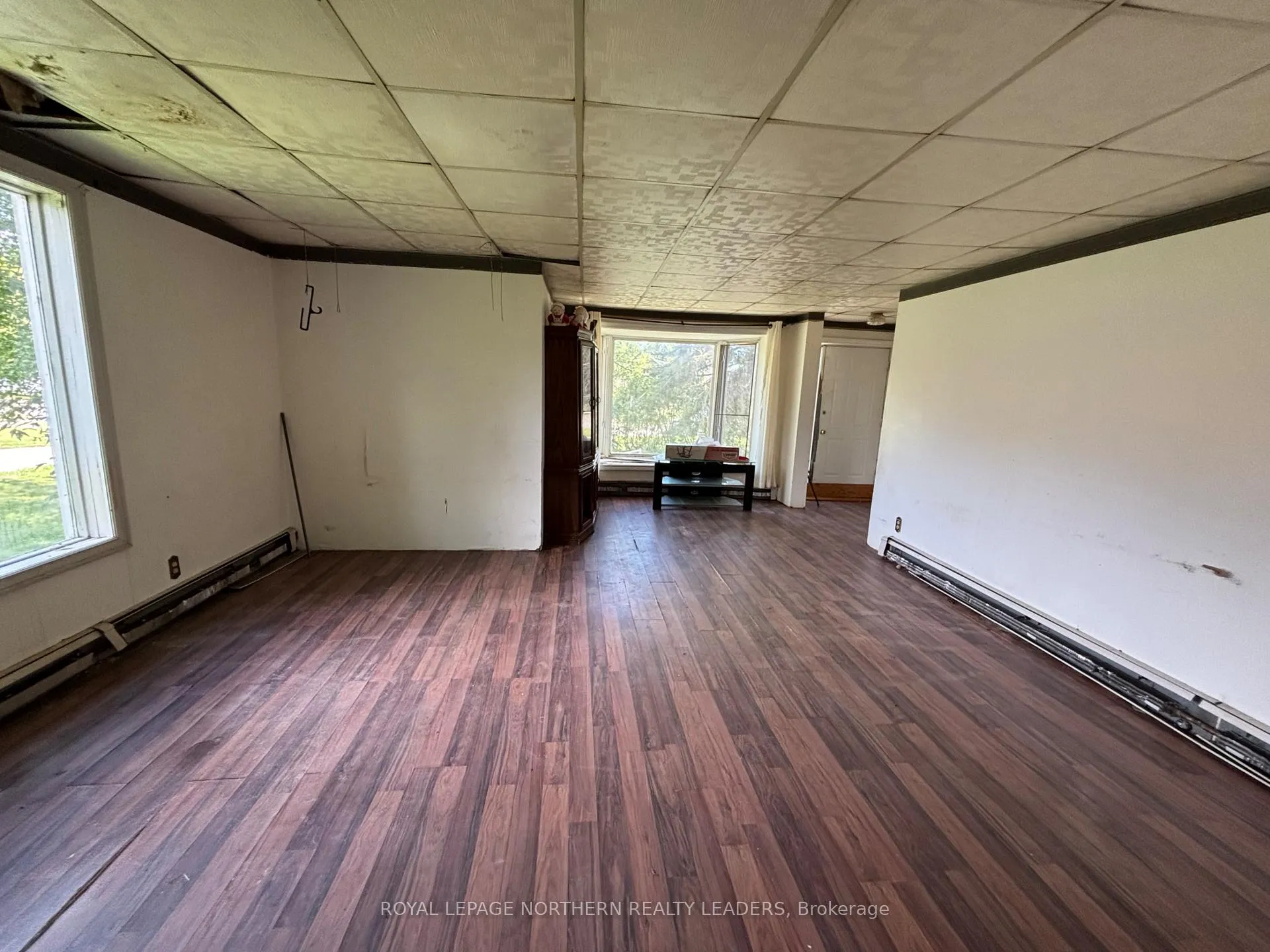Photo 16 of 285 Fourth Avenue, Cochrane — HOMEH