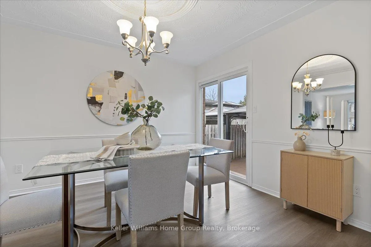 Photo 8 of 113 Rushbrook Drive, Kitchener — HOMEH