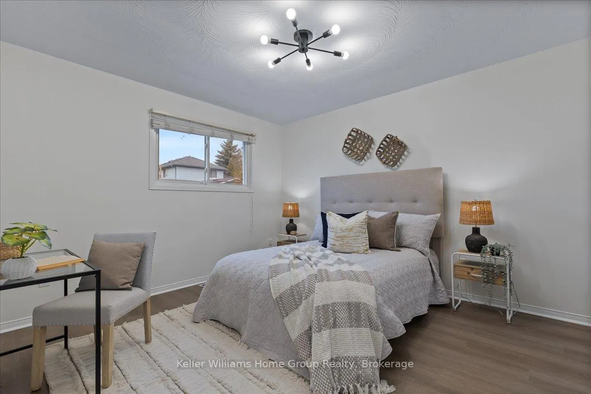 Photo 17 of 113 Rushbrook Drive, Kitchener — HOMEH
