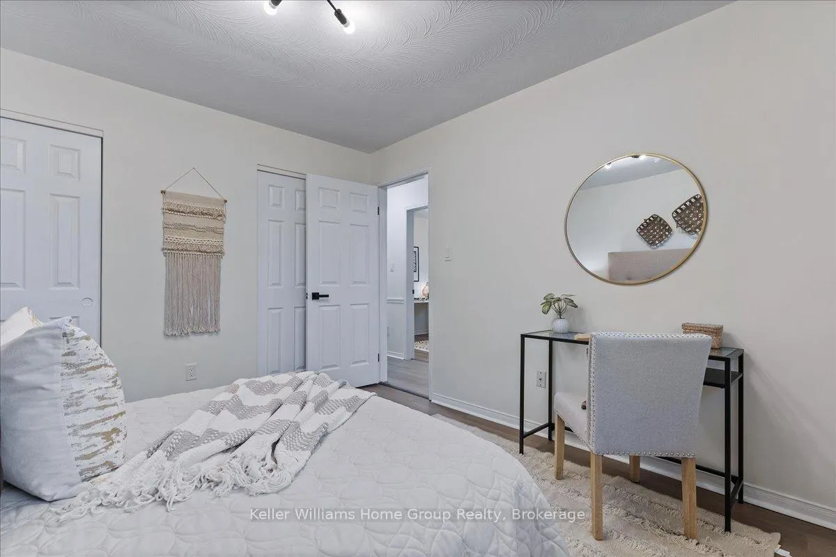 Photo 18 of 113 Rushbrook Drive, Kitchener — HOMEH