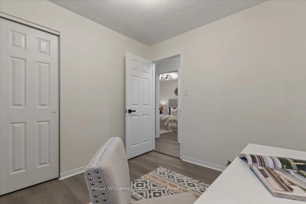 Photo 22 of 113 Rushbrook Drive, Kitchener — HOMEH