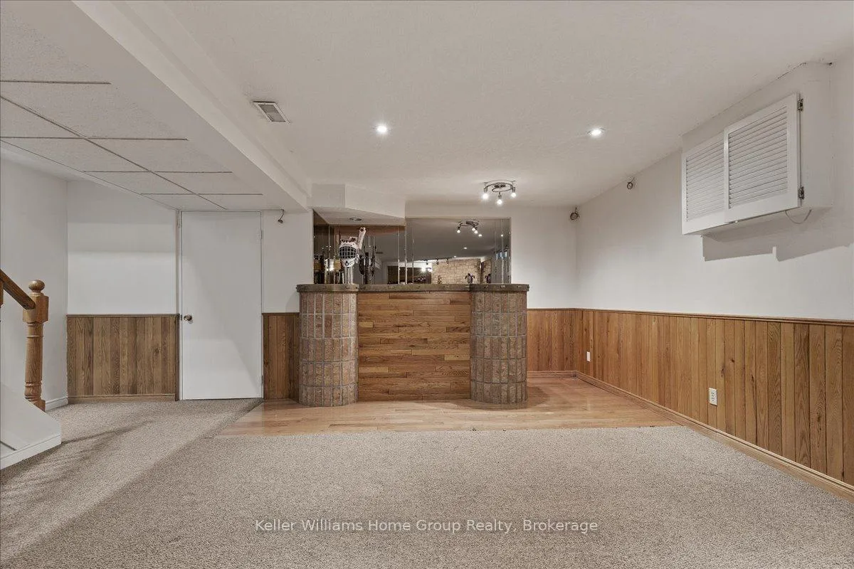 Photo 26 of 113 Rushbrook Drive, Kitchener — HOMEH