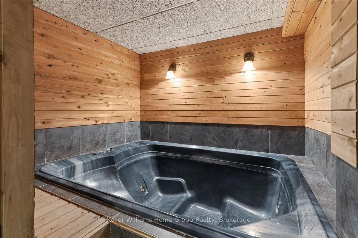 Photo 28 of 113 Rushbrook Drive, Kitchener — HOMEH
