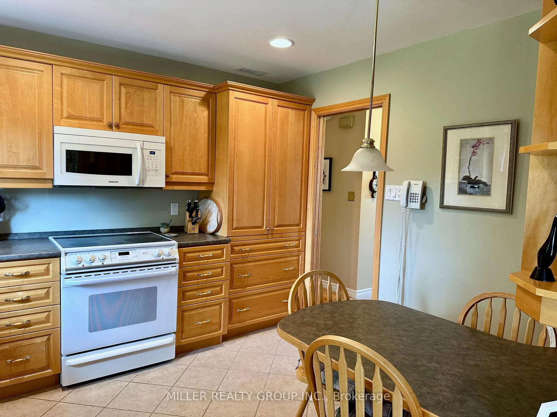 Photo 11 of 276 Pine Street W, Temiskaming Shores, New Liskeard — HOMEH