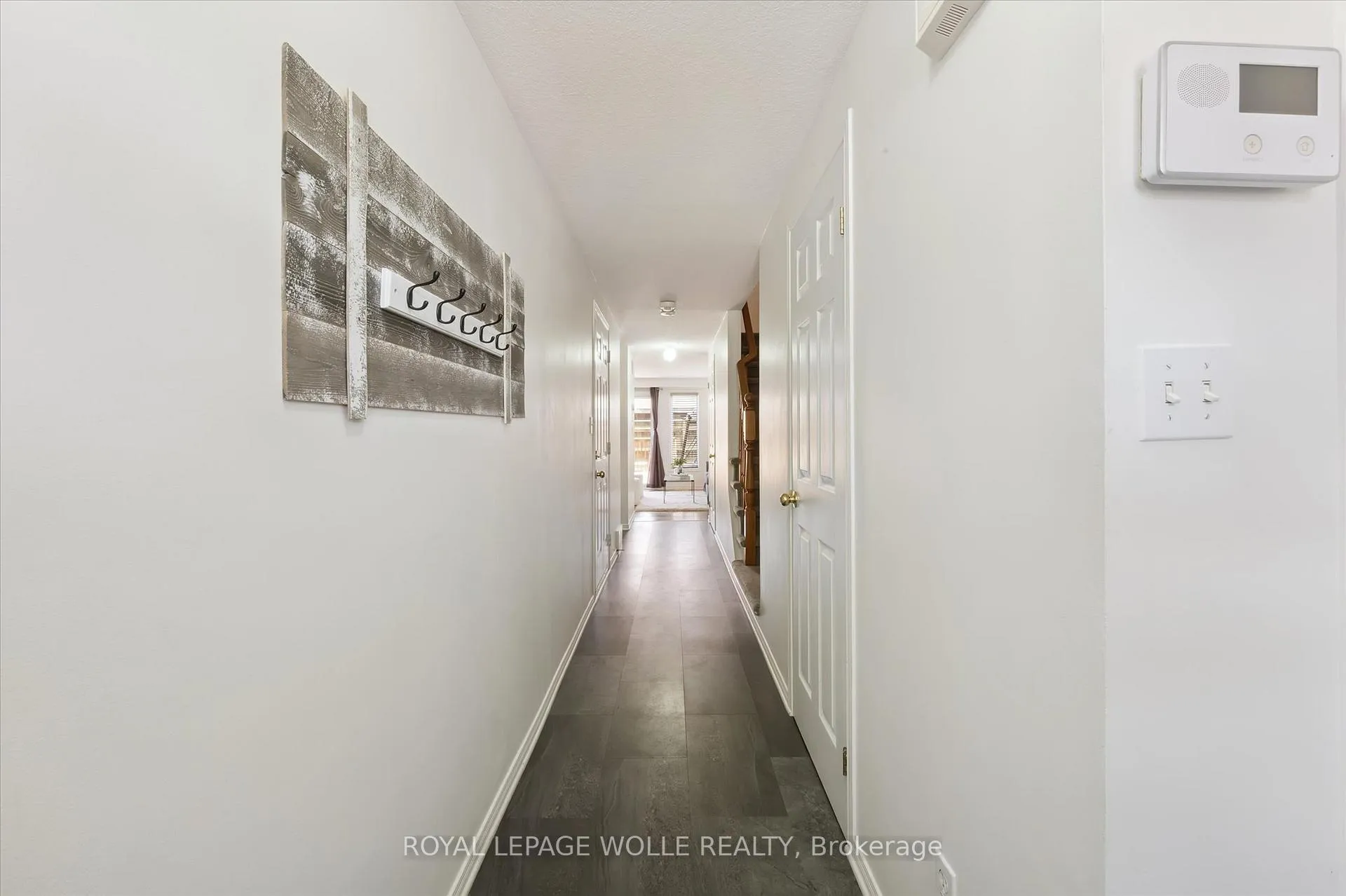 Photo 7 of 132 Donnenwerth Drive, Kitchener — HOMEH