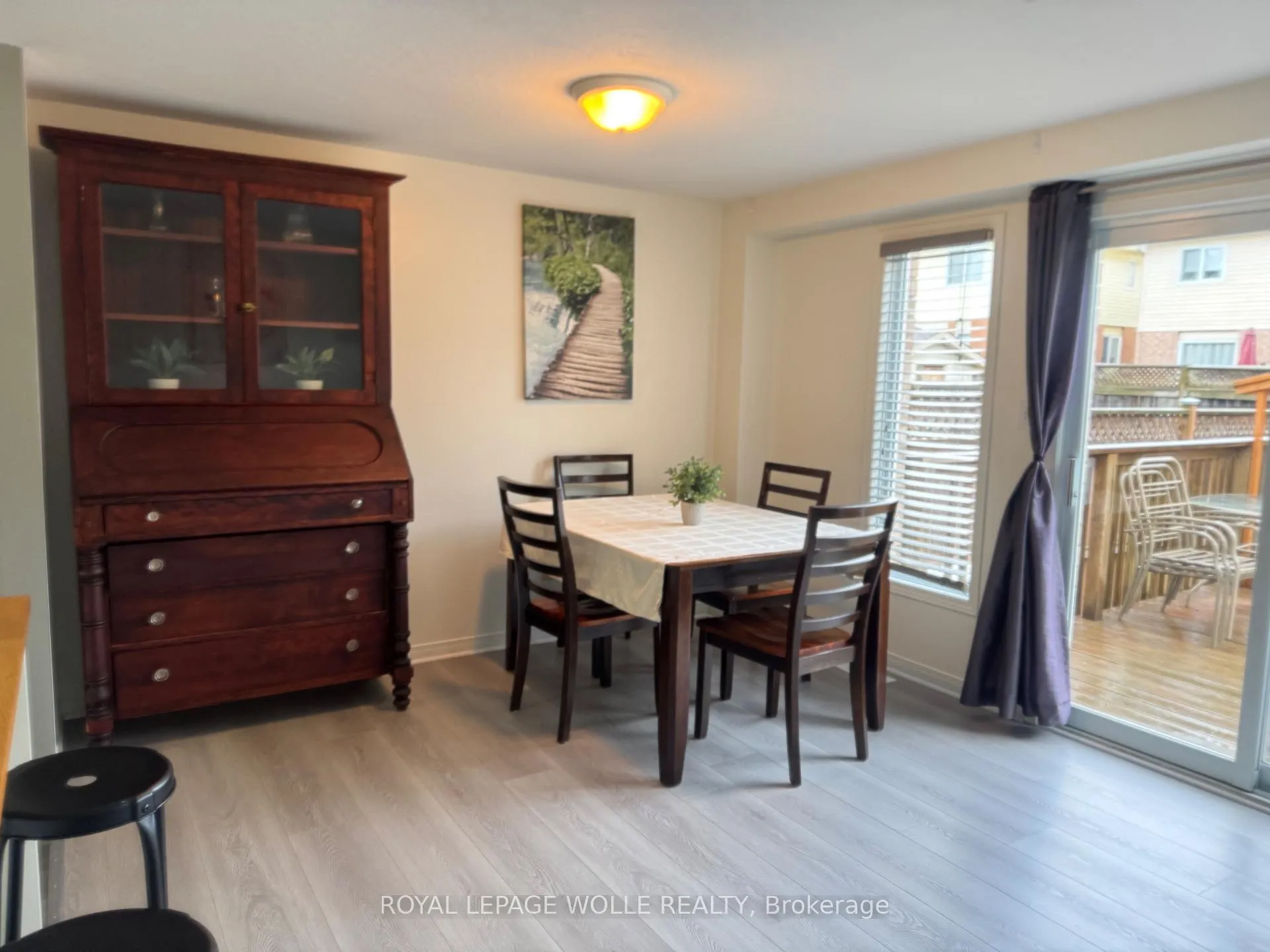 Photo 42 of 132 Donnenwerth Drive, Kitchener — HOMEH