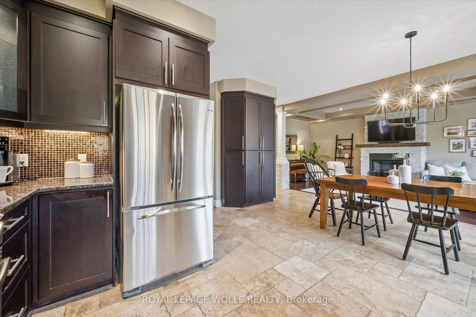 Photo 12 of 461 Woodbine Avenue, Kitchener — HOMEH