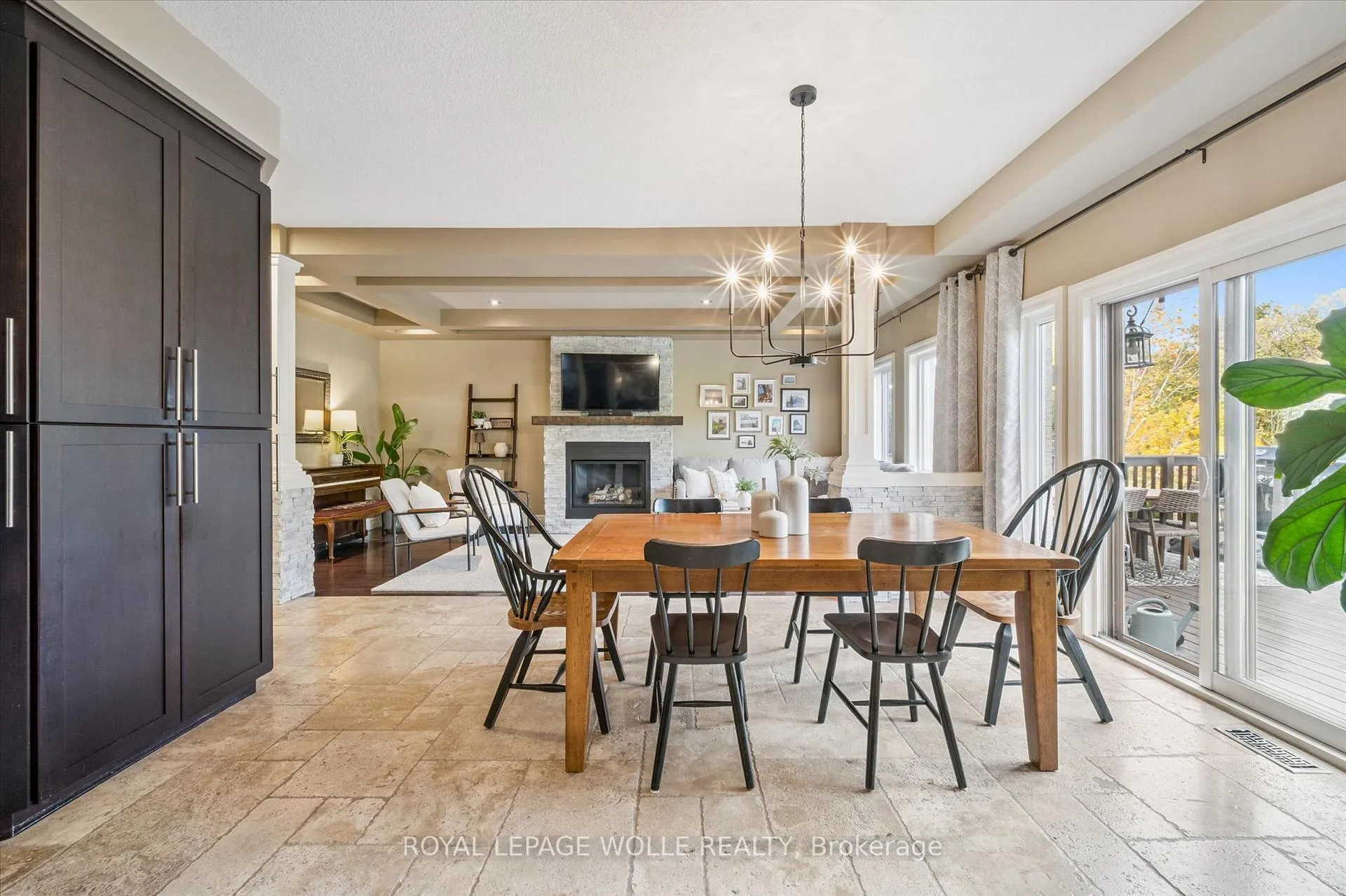 Photo 13 of 461 Woodbine Avenue, Kitchener — HOMEH