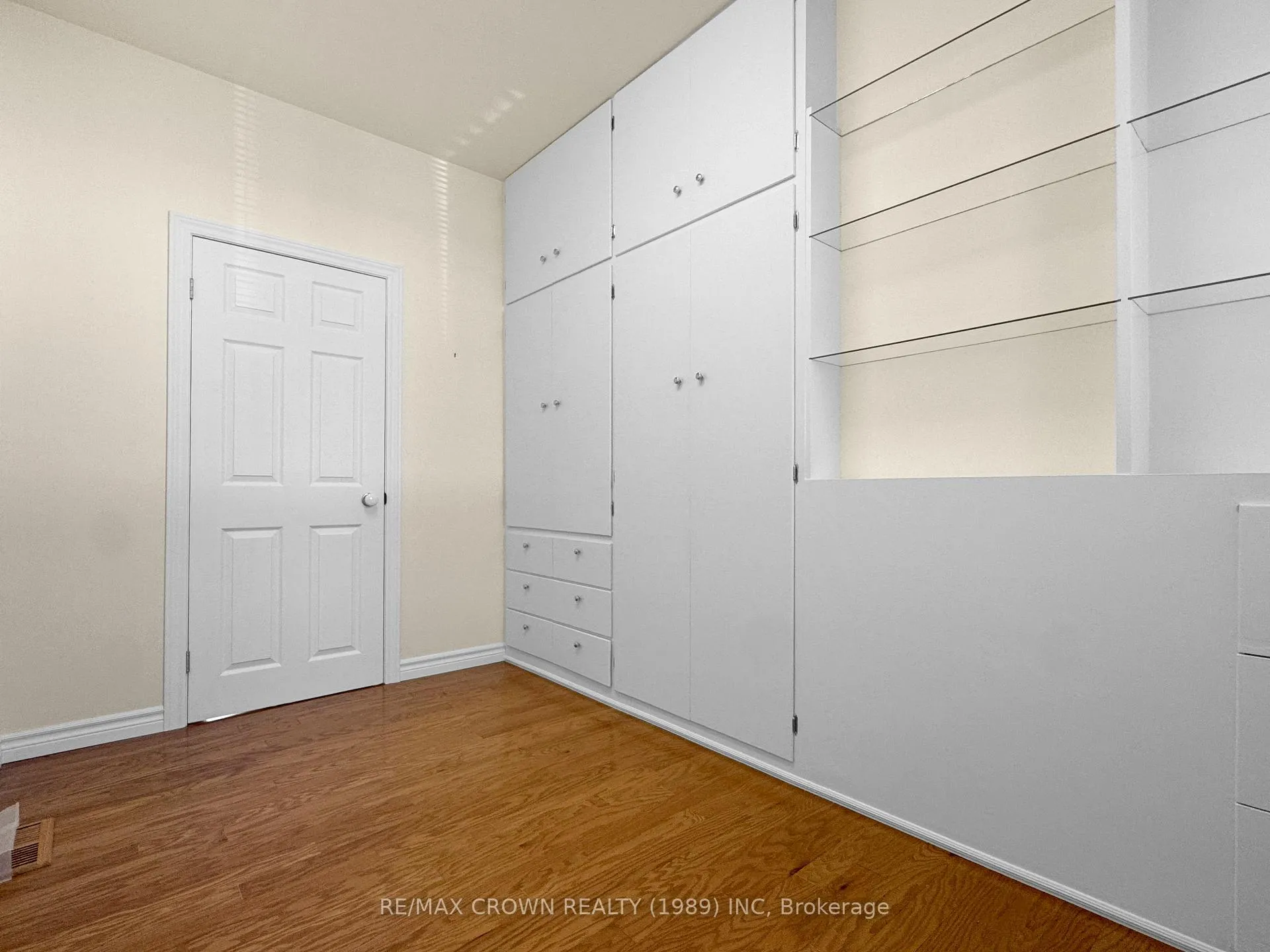 Photo 10 of 800 Prince Street, Hearst — HOMEH