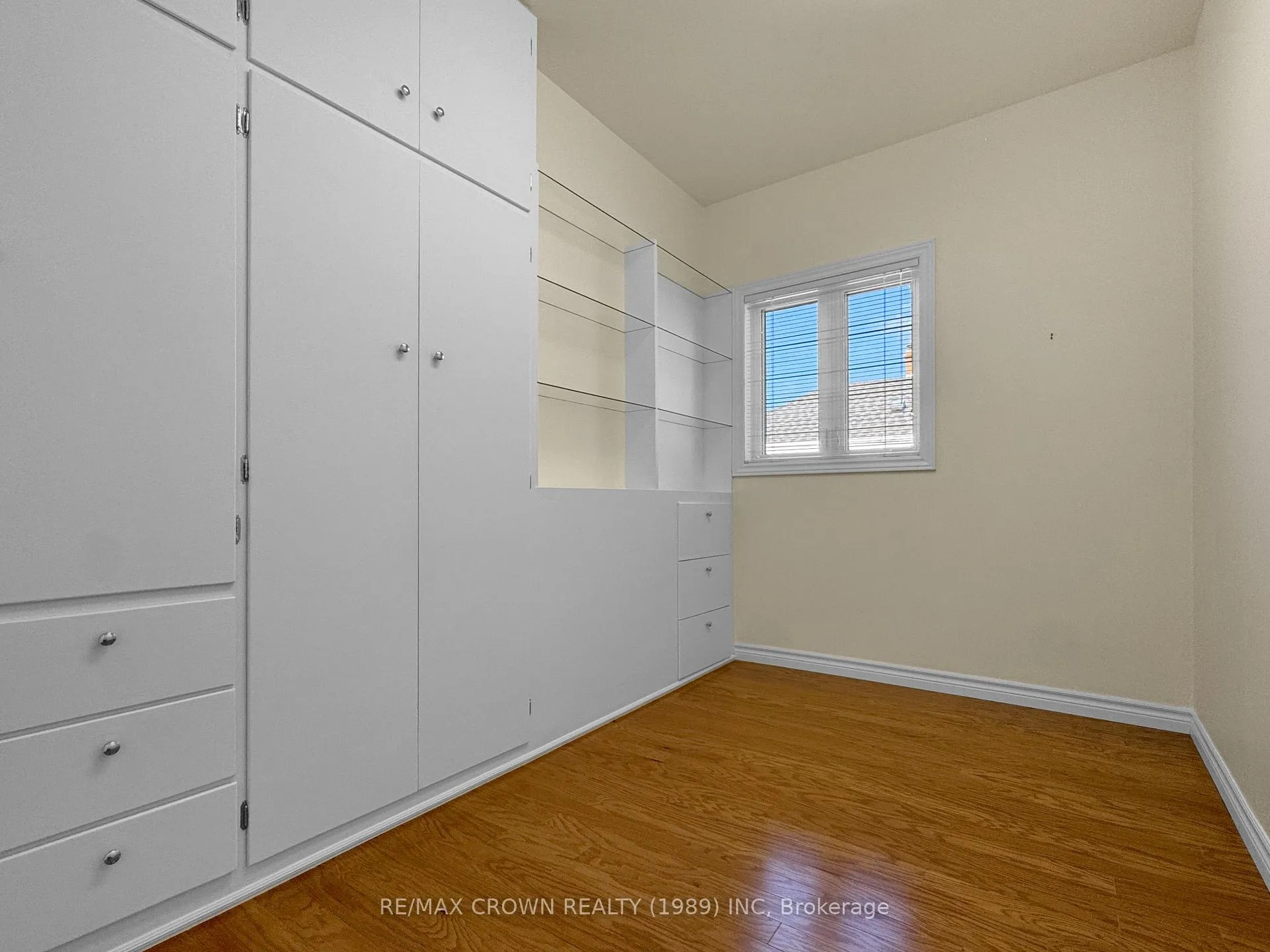 Photo 11 of 800 Prince Street, Hearst — HOMEH