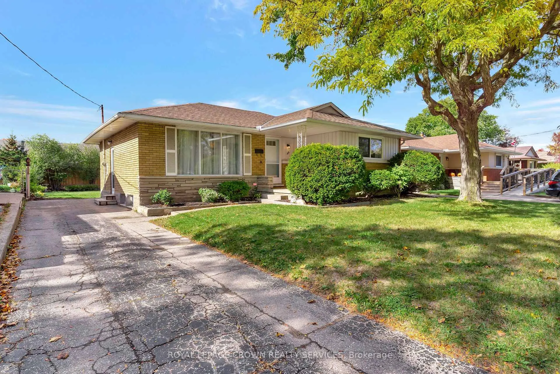 Photo 2 of 266 Franklin Street N, Kitchener — HOMEH