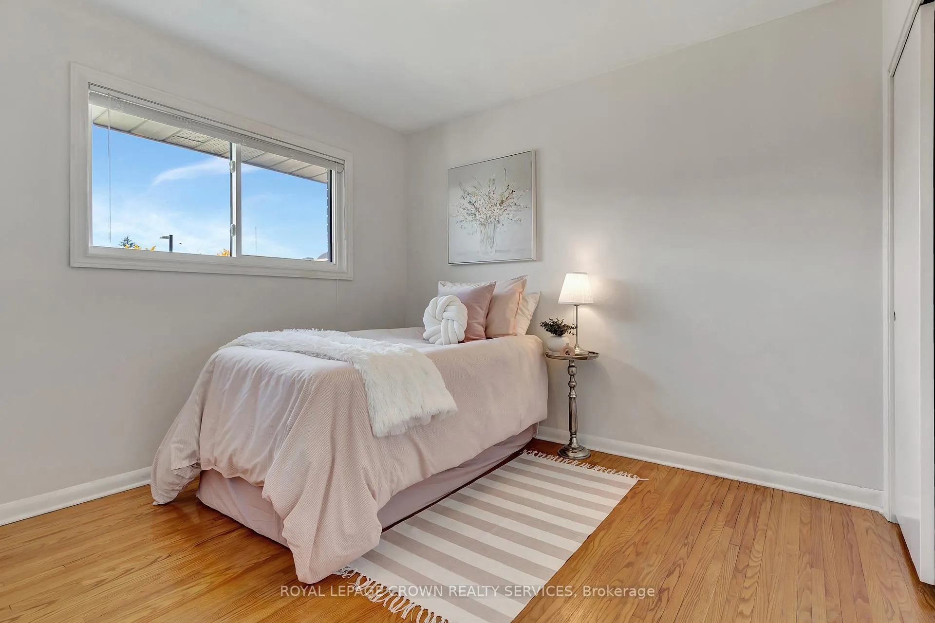 Photo 12 of 266 Franklin Street N, Kitchener — HOMEH