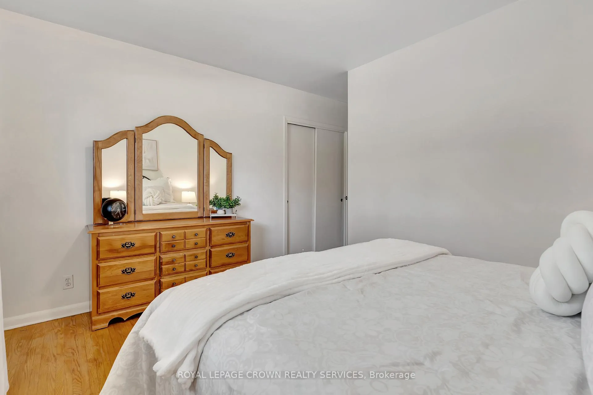 Photo 16 of 266 Franklin Street N, Kitchener — HOMEH