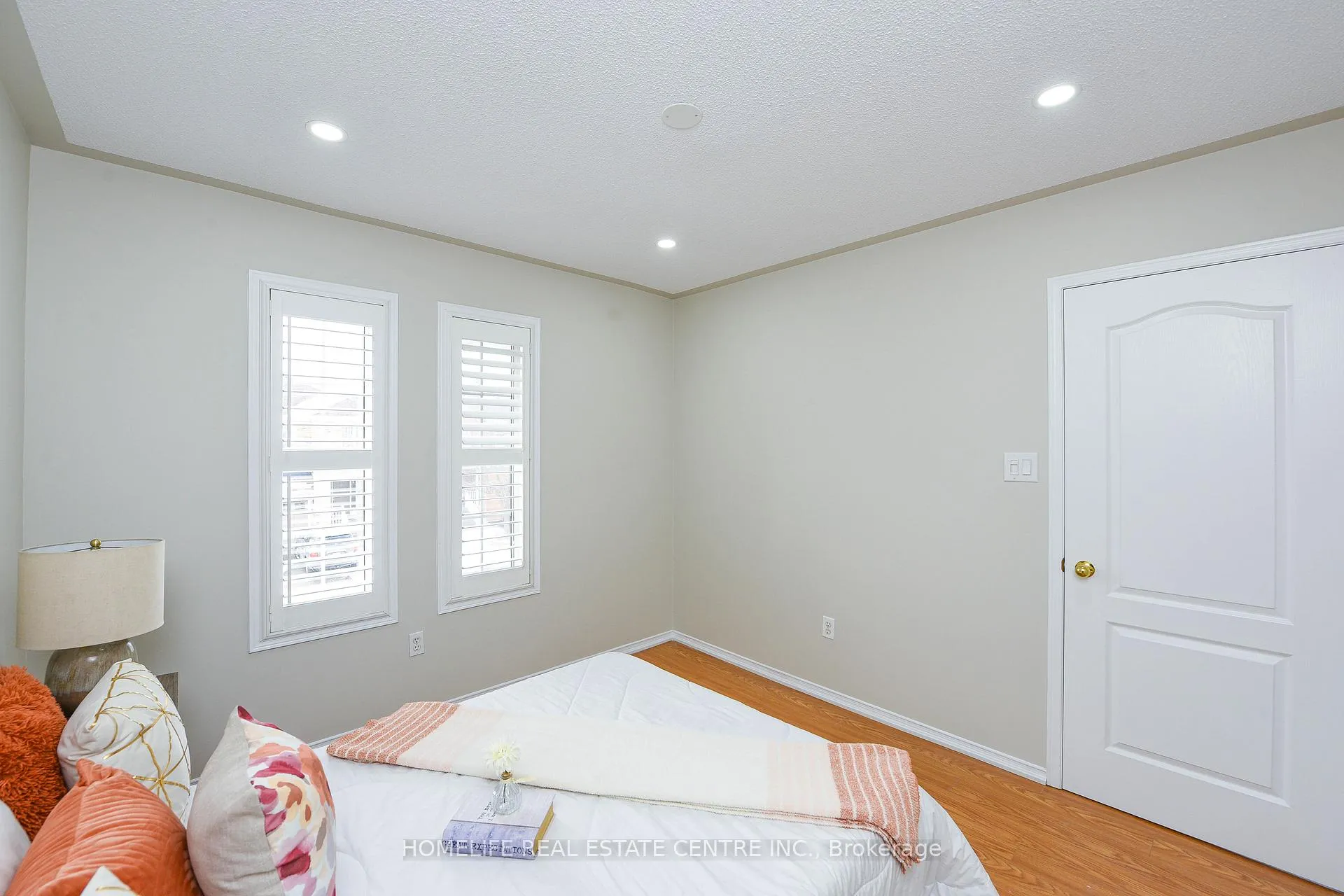 Photo 53 of 60 Ferncastle Crescent, Brampton, Fletcher's Meadow — HOMEH
