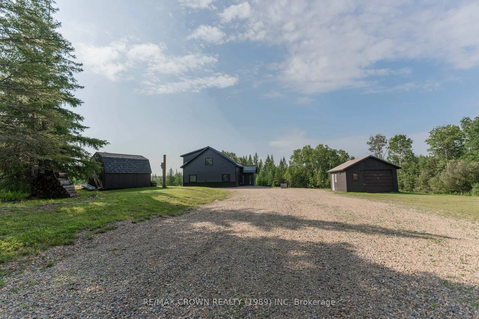Photo 2 of Unit Val Rita, 165 Highway 11, Kapuskasing — HOMEH