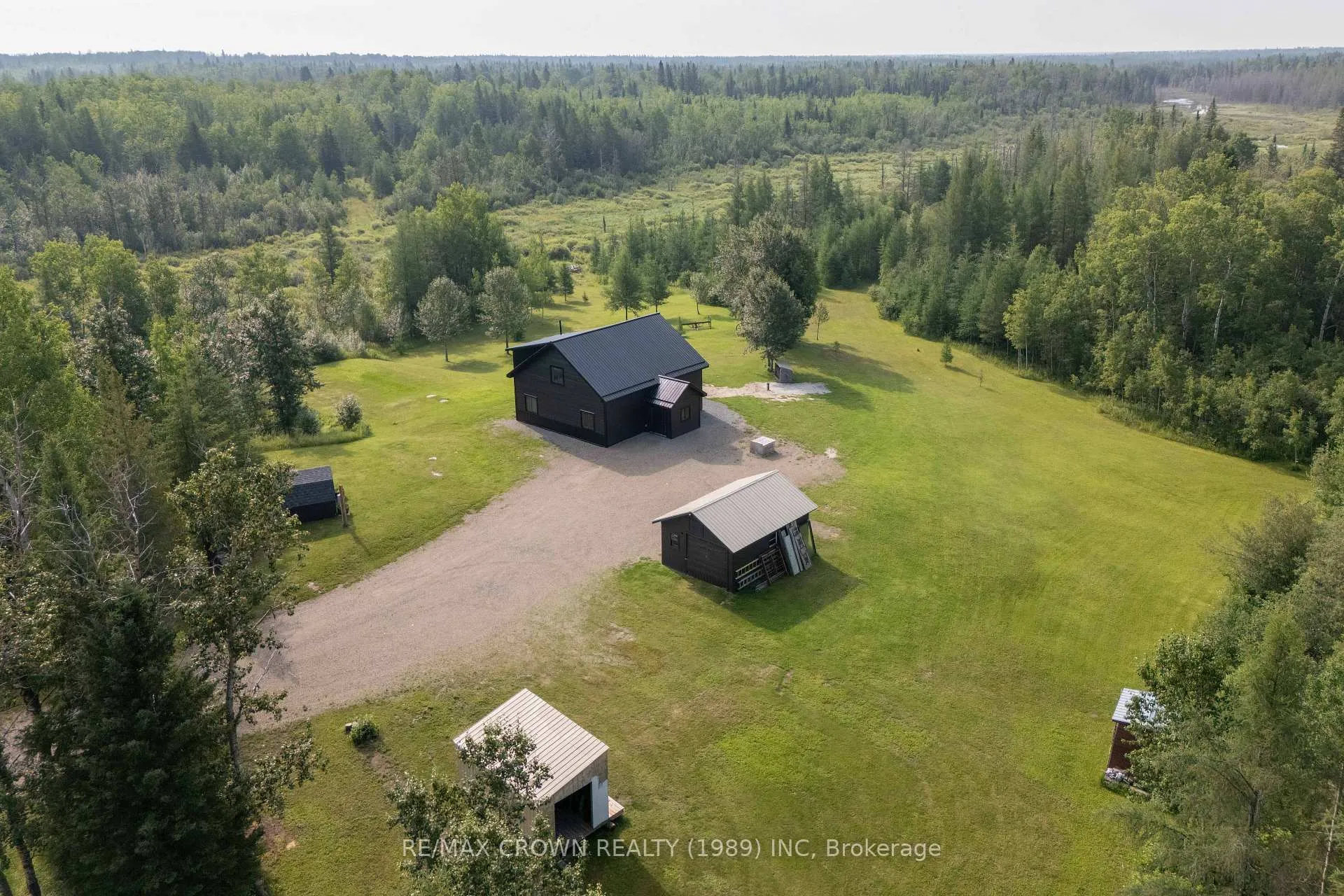 Photo 5 of Unit Val Rita, 165 Highway 11, Kapuskasing — HOMEH
