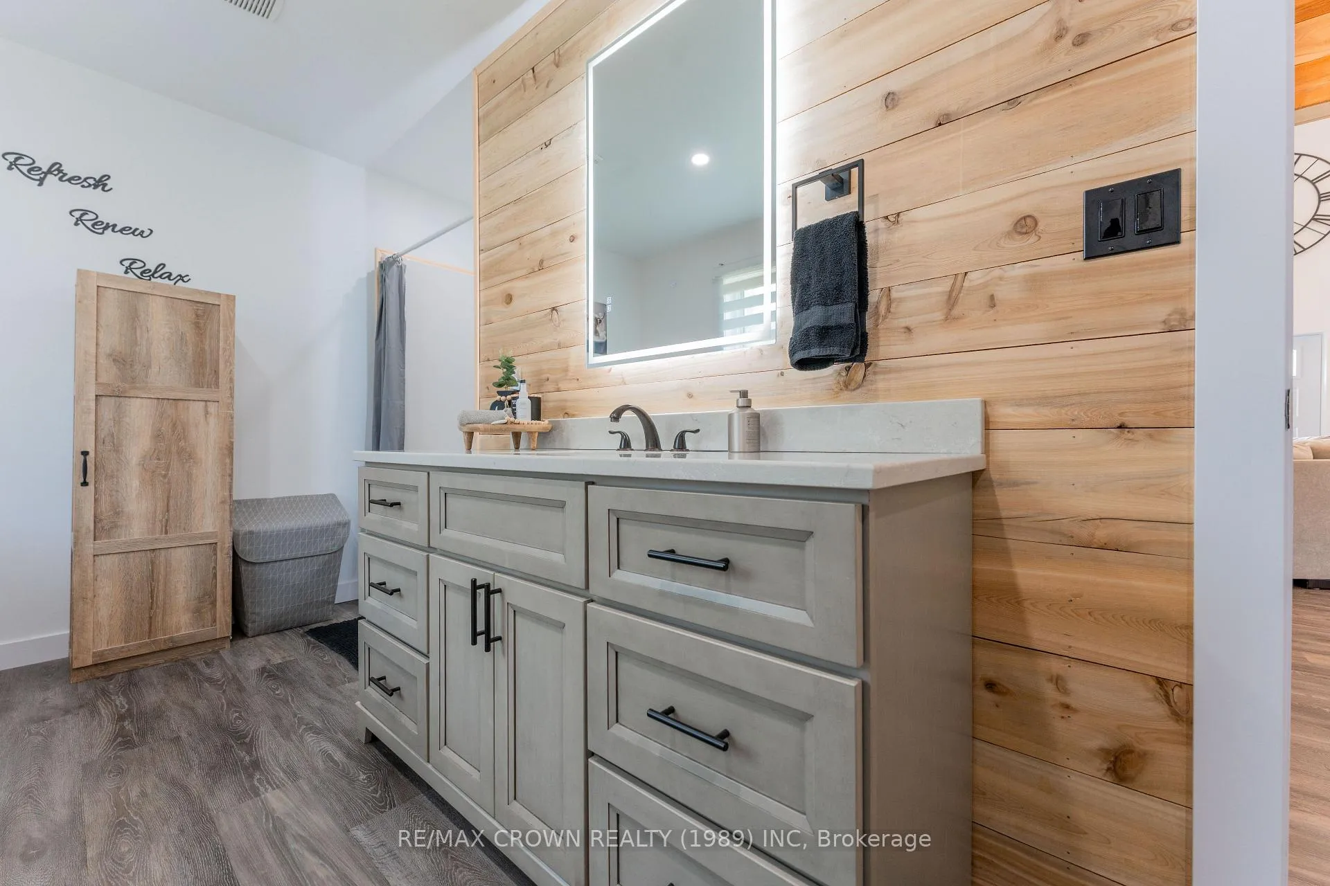Photo 33 of Unit Val Rita, 165 Highway 11, Kapuskasing — HOMEH