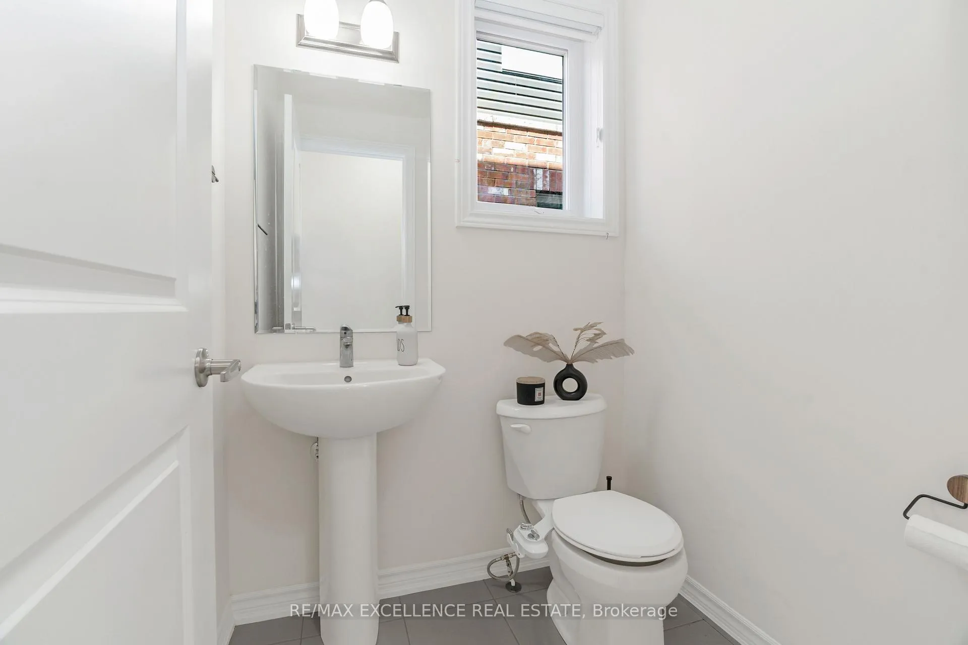 Photo 5 of 32 Brown Street, Erin — HOMEH