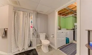 Photo 21 of 50 Newbury Drive, Kitchener — HOMEH