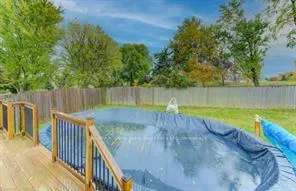 Photo 23 of 50 Newbury Drive, Kitchener — HOMEH