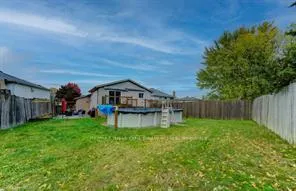 Photo 26 of 50 Newbury Drive, Kitchener — HOMEH