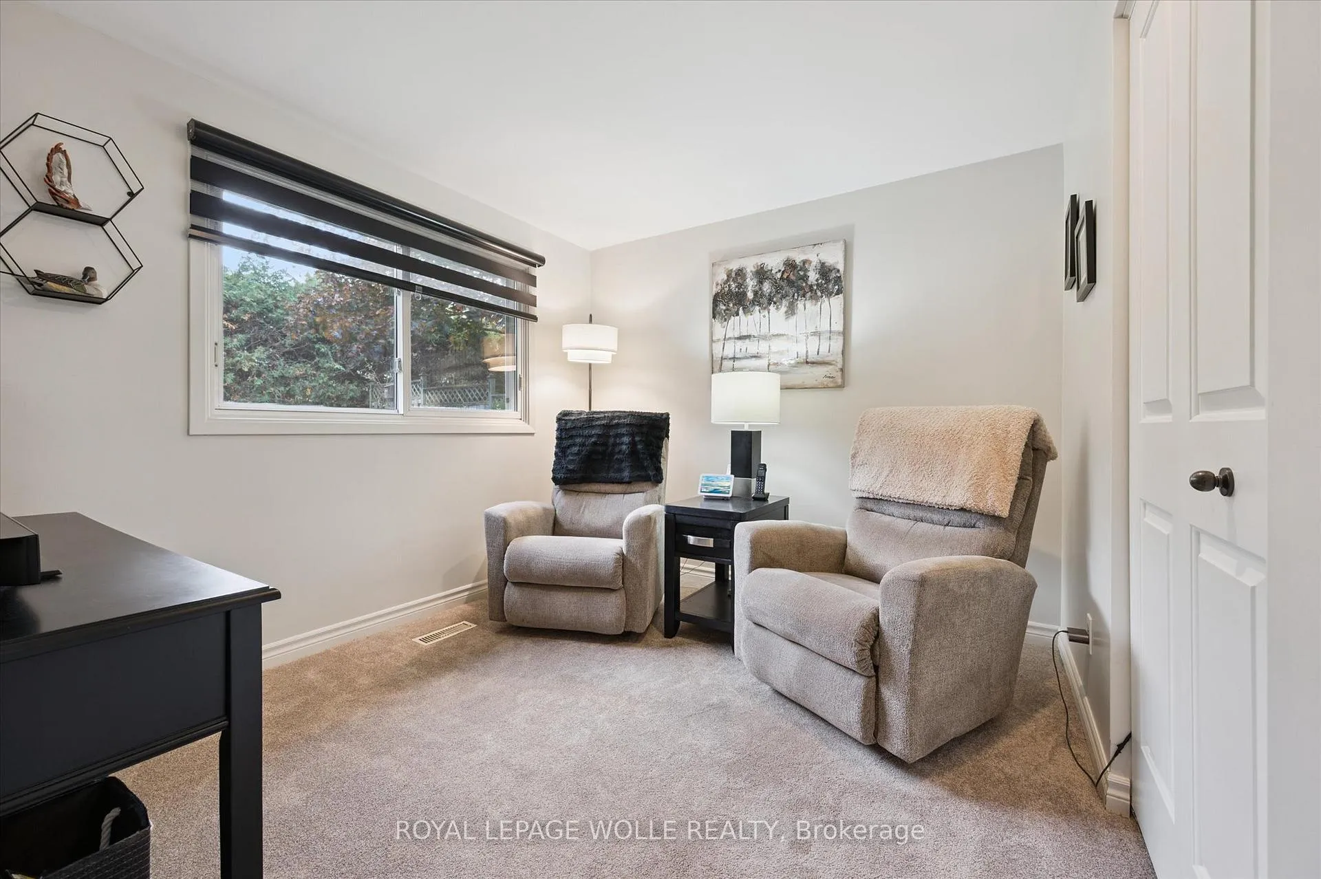 Photo 16 of 61 Sandsprings Crescent, Kitchener — HOMEH