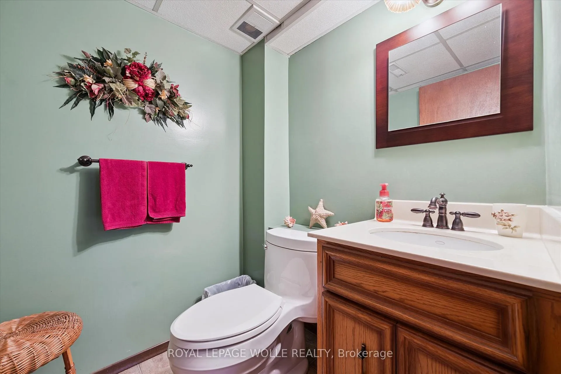 Photo 24 of 61 Sandsprings Crescent, Kitchener — HOMEH