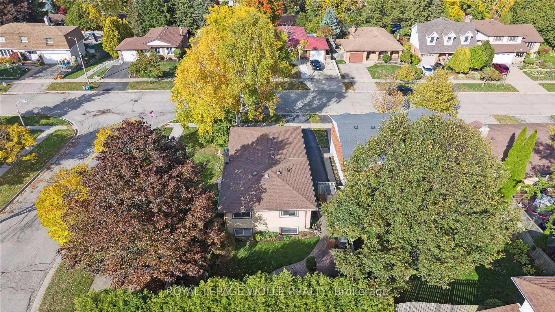 Photo 45 of 61 Sandsprings Crescent, Kitchener — HOMEH