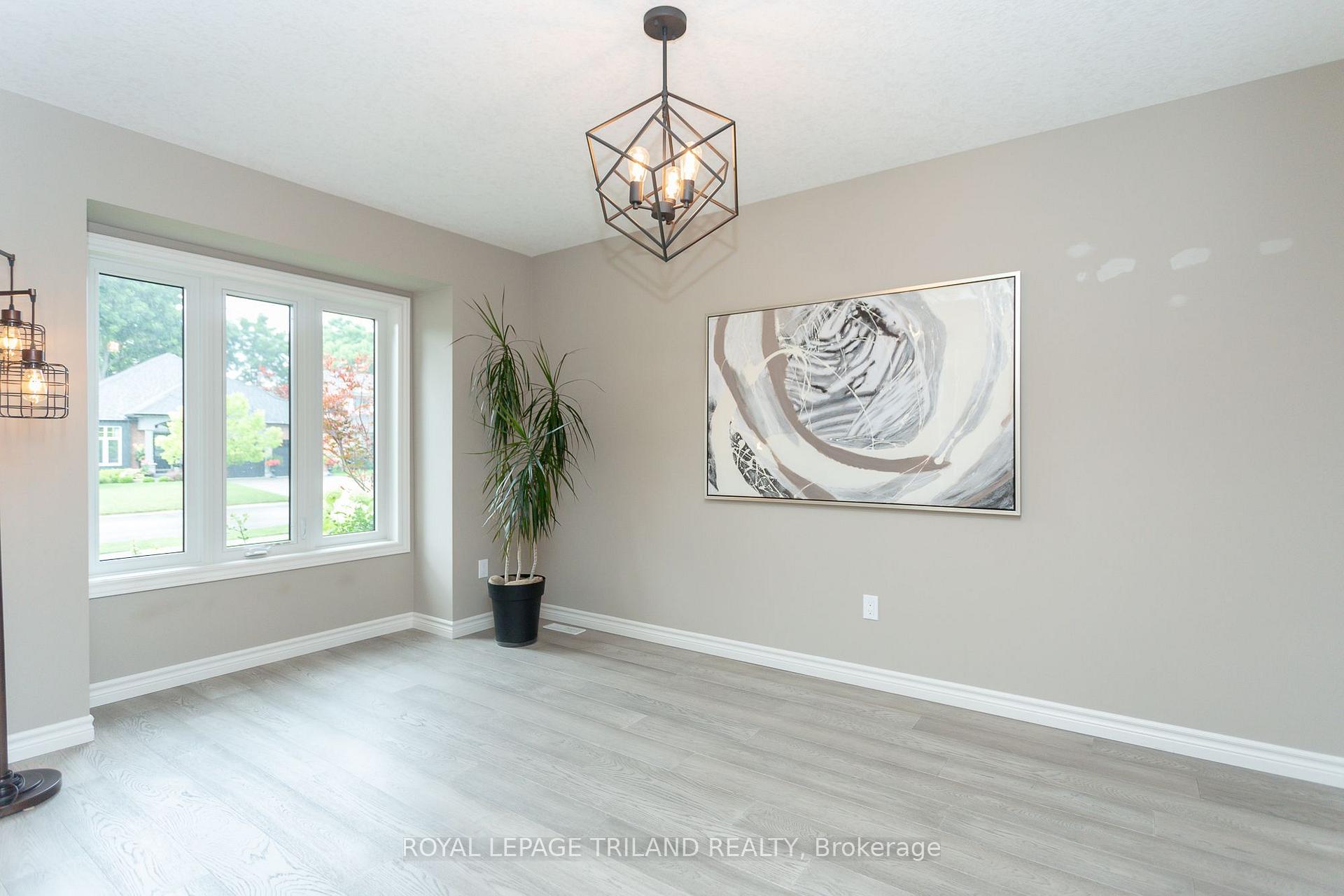 Photo 7 of 399 Beamish Street, Central Elgin, Rural Central Elgin — HOMEH