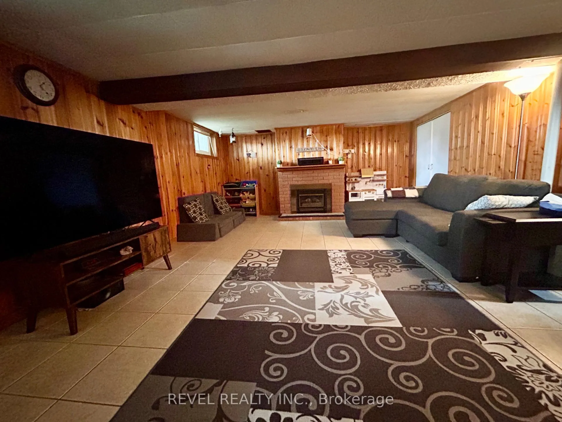 Photo 26 of 148 Third Avenue, Cochrane — HOMEH