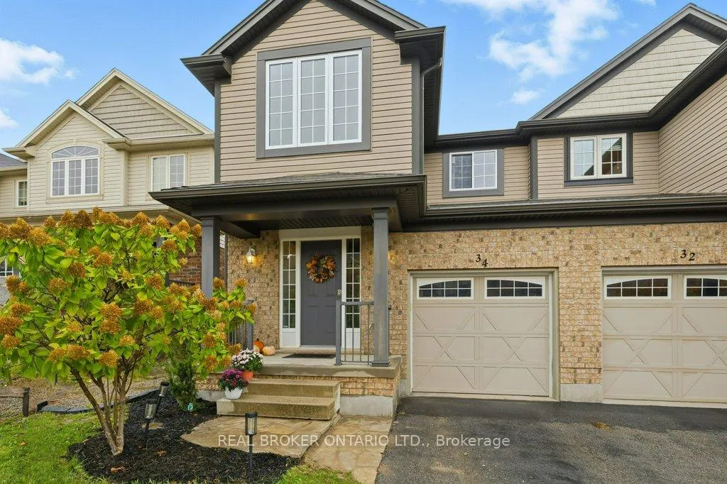 Front of 34 Gravel Ridge Trail