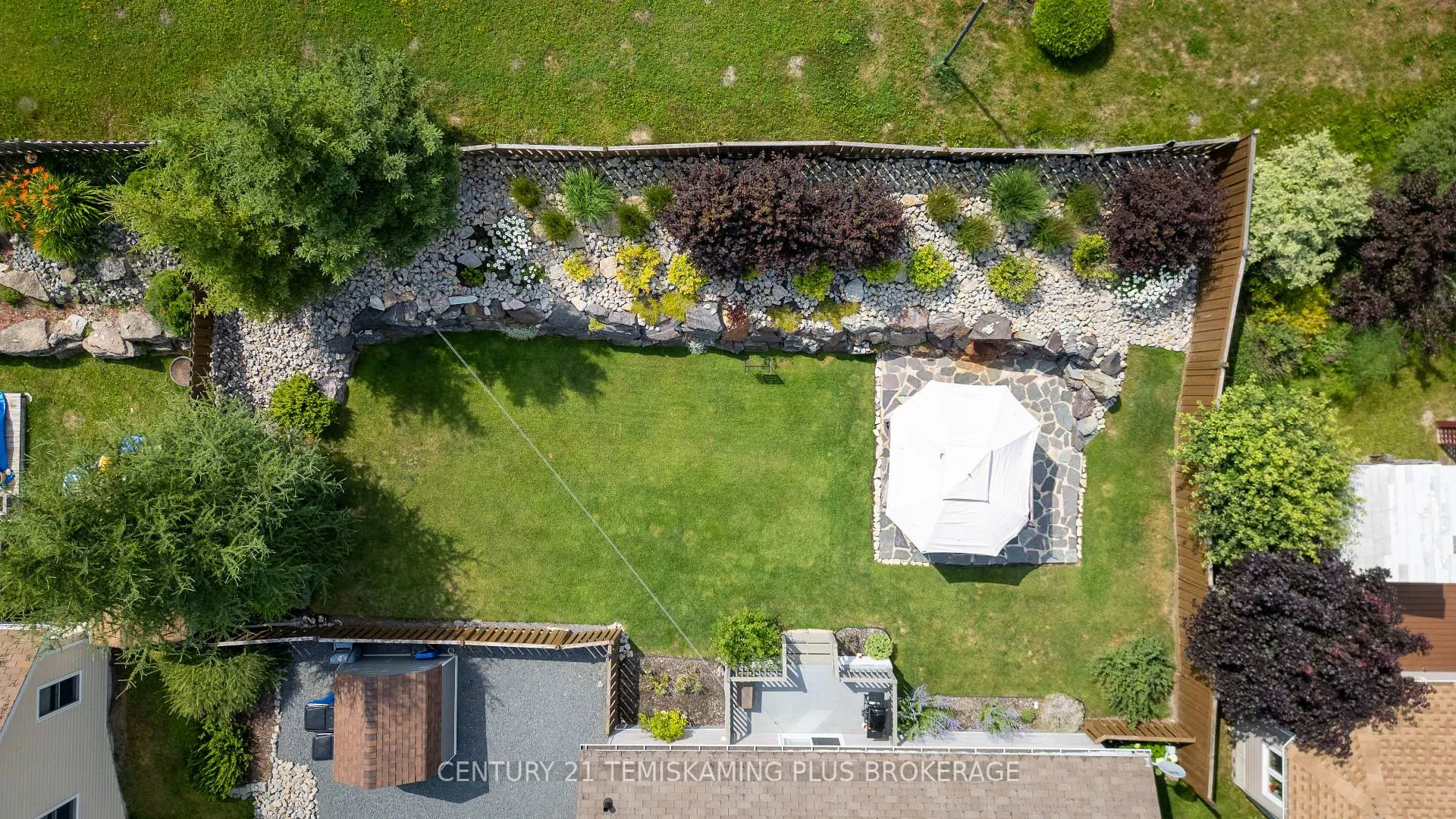 Photo 24 of 376 Arnold Drive, Temiskaming Shores, Haileybury — HOMEH