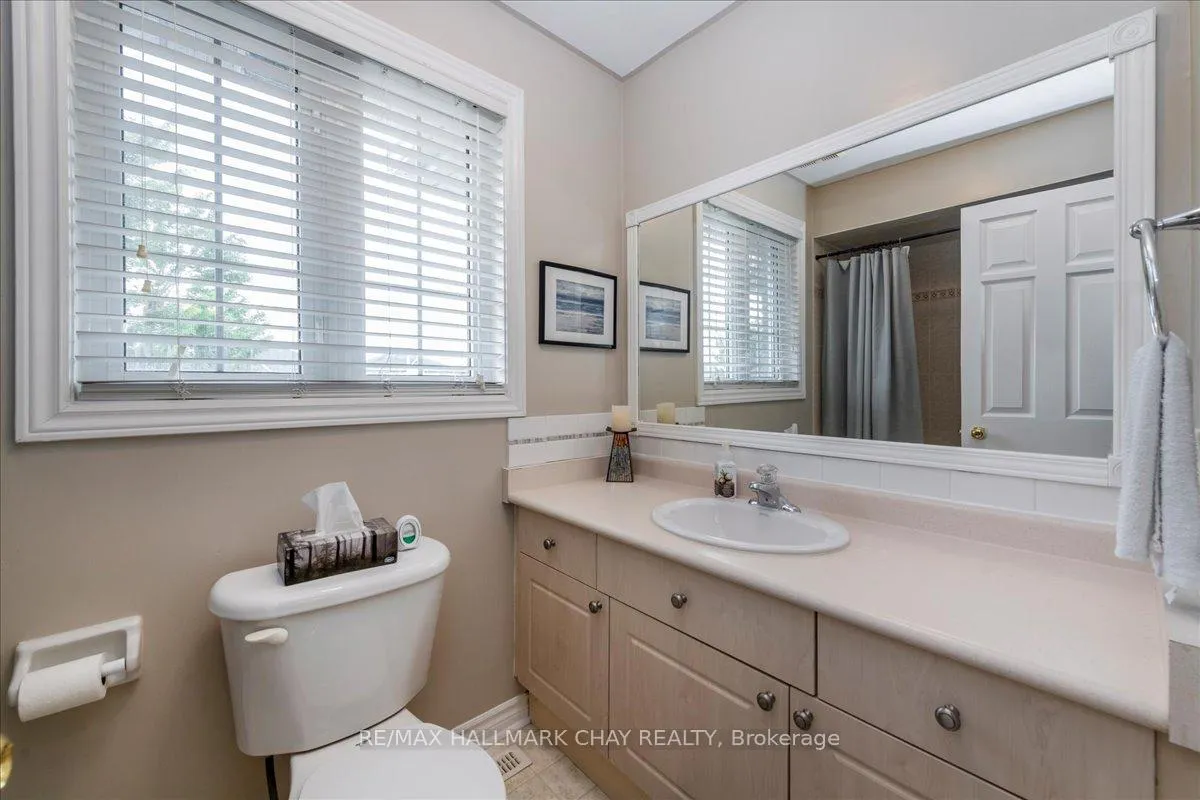 Photo 25 of 146 Raymond Crescent, Barrie, Painswick South — HOMEH